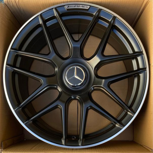 Диск Powcan 3S5318 11x22 5*112 Et:47 Dia:66,6 Black Matt With Lip Polish