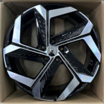 Диск Powcan 1224 7,5x19 5*114,3 Et:51 Dia:67,1 BKF