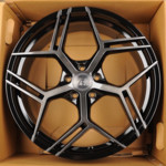 Диск Tisli Blade 8,5x20 5*112 Et:25 Dia:66,6 Gloss Black Brush With Dark Tint